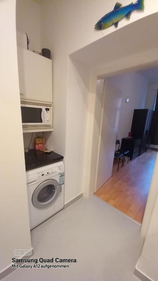 Vienna Center Studio Apartment Luaran gambar